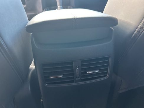 Used 2023 MAZDA CX-30 AWD 2.5 S w/ Preferred Package image 12