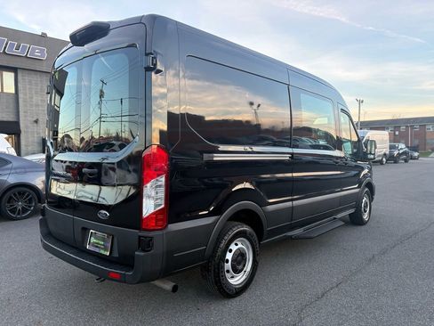 Used 2022 Ford Transit 250 Medium Roof image 12