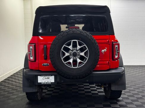 Used 2023 Ford Bronco Badlands AWD/4WD image 6