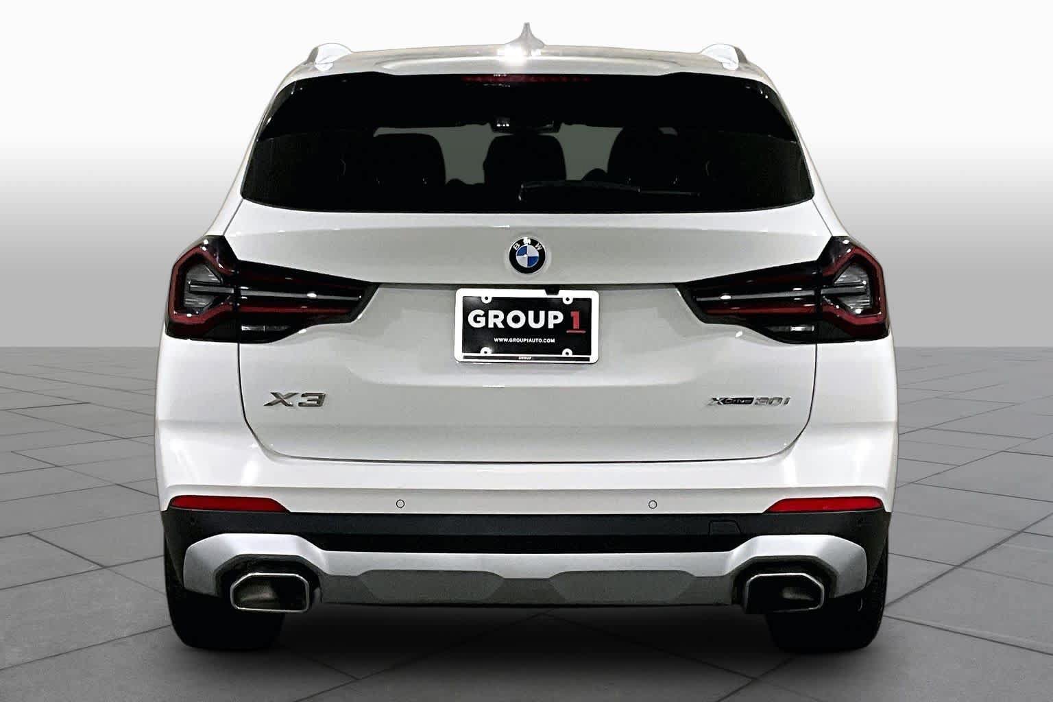 Used 2024 BMW X3 xDrive30i w/ Convenience Package AWD/4WD image 4