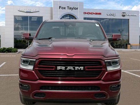 Used 2023 RAM 1500 Laramie AWD/4WD image 2