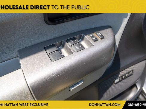 Used 2015 Toyota Sequoia Limited AWD/4WD image 17