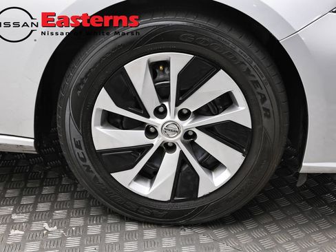 Used 2023 Nissan Altima 2.5 S FWD image 30