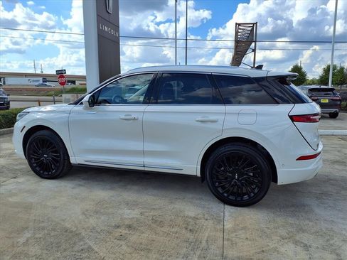 Certified 2022 Lincoln Corsair Reserve w/ Equipment Group 201A image 21