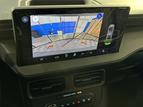 New 2025 Ford Maverick Lobo image 25