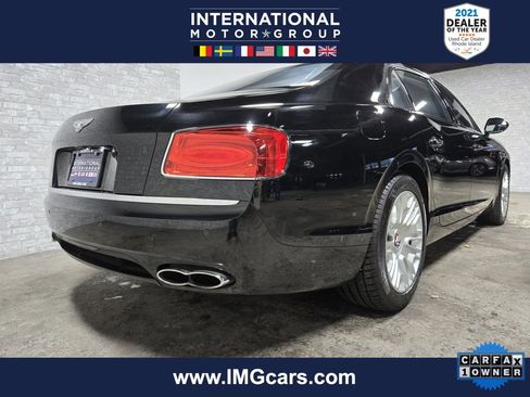 Used 2018 Bentley Flying Spur V8 image 43