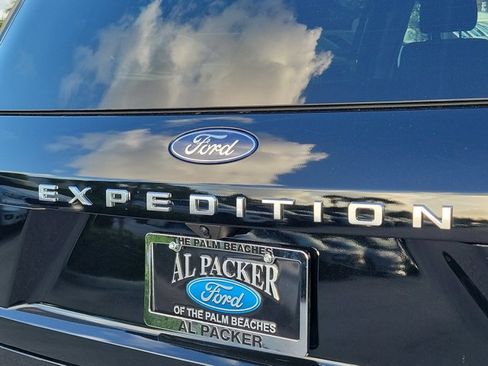 Certified 2025 Ford Expedition Max Active AWD/4WD image 9