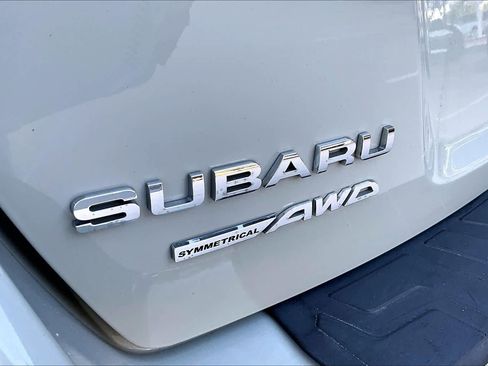 Used 2013 Subaru Crosstrek 2.0i Limited AWD/4WD image 32