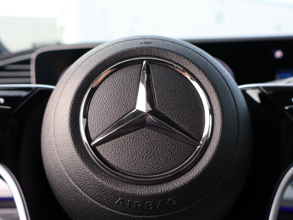 Used 2025 Mercedes-Benz GLE 350 4MATIC image 29