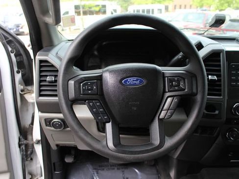 Used 2017 Ford F550 2WD SuperCab Super Duty image 13