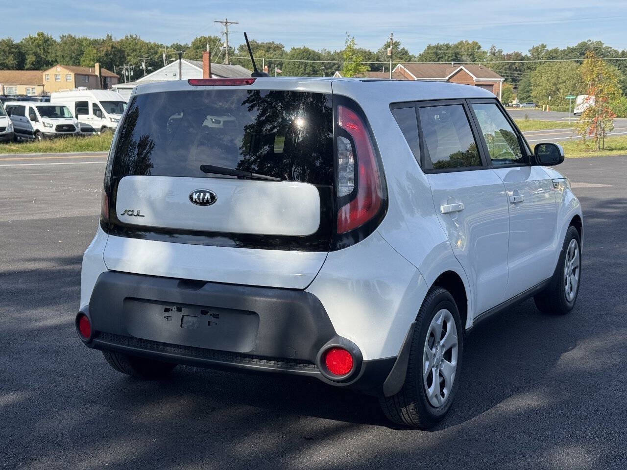 Used 2015 Kia Soul FWD image 4