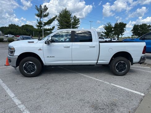 New 2025 RAM 3500 Laramie image 18
