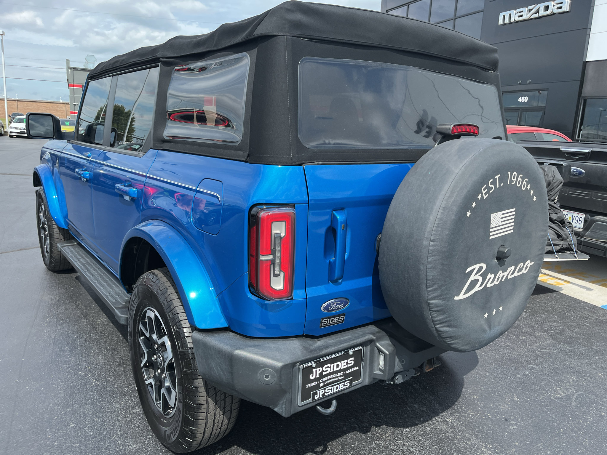 Used 2022 Ford Bronco Outer Banks AWD/4WD image 11