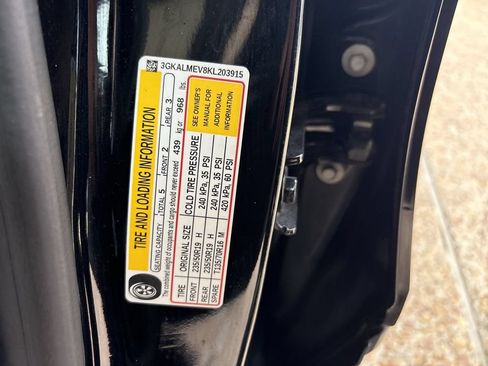 Certified 2019 GMC Terrain SLE w/ Driver Convenience Package FWD image 33