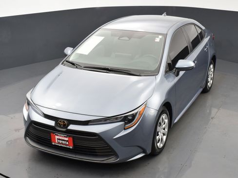 Used 2024 Toyota Corolla LE image 22