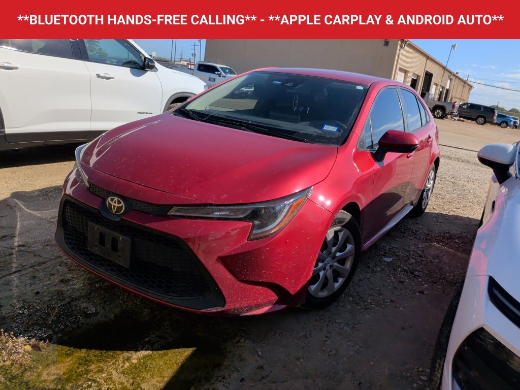 Used 2021 Toyota Corolla LE FWD image 3