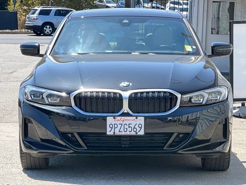 Used 2023 BMW 330i Sedan w/ Premium Package RWD image 9