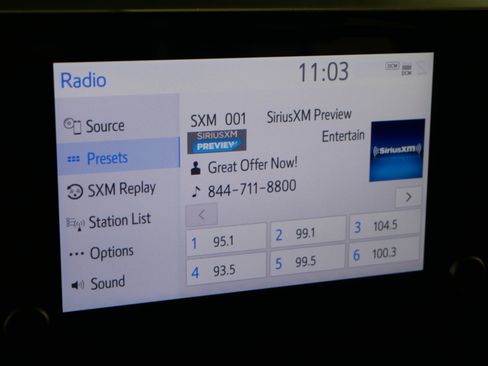 Used 2022 Toyota Corolla SE image 22