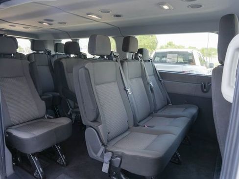 Used 2023 Ford Transit 350 XLT RWD image 31