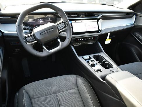 New 2026 Jeep Cherokee Laredo AWD/4WD image 9