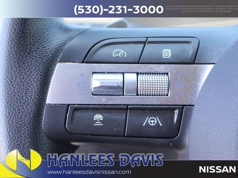 Used 2024 Hyundai Kona SE FWD image 24