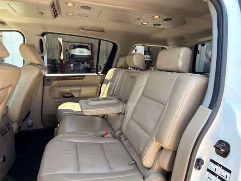 Used 2011 Nissan Armada SL RWD image 20