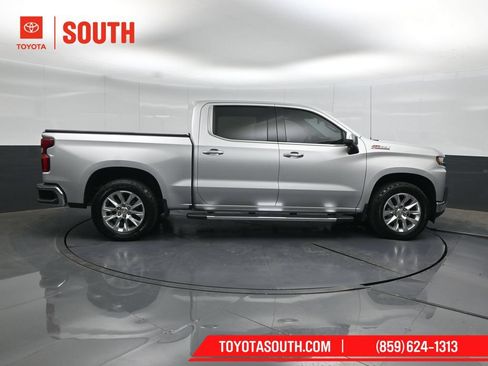 Used 2019 Chevrolet Silverado 1500 LTZ AWD/4WD image 3