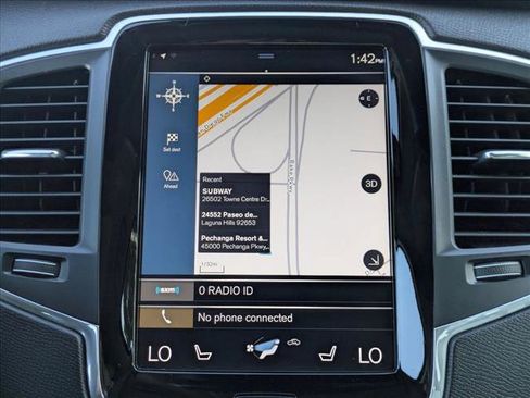 Used 2020 Volvo XC90 T5 Momentum w/ Protection Package Premier image 15