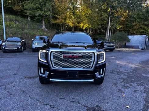Used 2021 GMC Yukon Denali w/ Denali Ultimate Package image 8