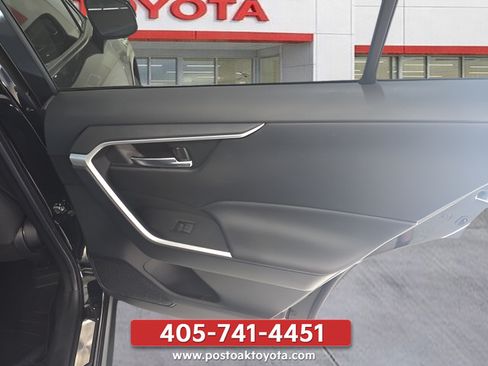 Used 2023 Toyota RAV4 SE AWD/4WD image 27