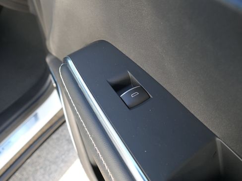 New 2026 GMC Acadia Denali w/ Super Cruise Package FWD image 25