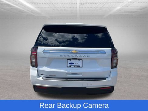 Used 2024 Chevrolet Suburban High Country AWD/4WD image 5