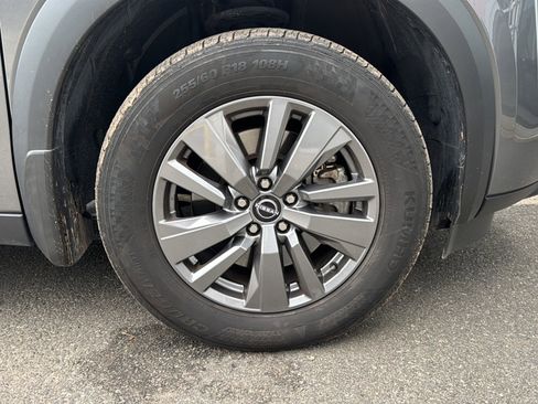 Used 2024 Nissan Pathfinder S AWD/4WD image 43