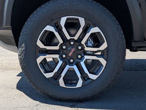 New 2026 GMC Canyon AT4 w/ Technology Plus Package AWD/4WD image 3