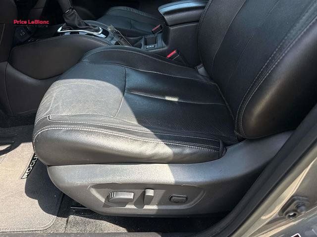 Used 2019 Nissan Rogue SL FWD image 17