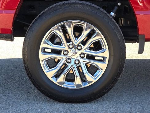 Certified 2025 Ford F150 Lariat w/ Equipment Group 501A Mid image 9