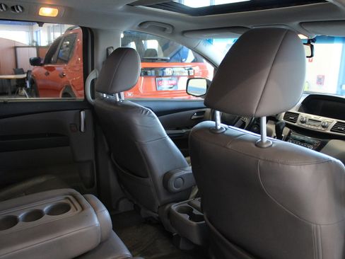 Used 2012 Honda Odyssey EX-L image 19