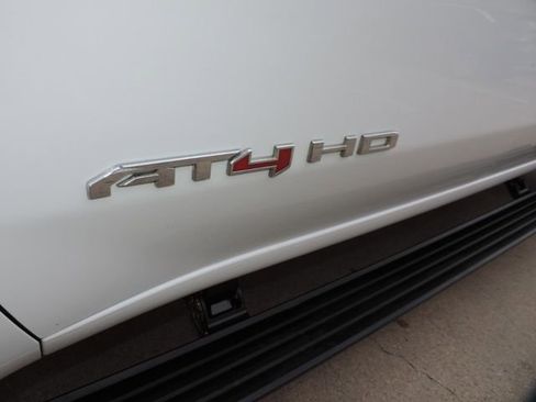 Certified 2022 GMC Sierra 2500 AT4 w/ AT4 Premium Plus Package image 20