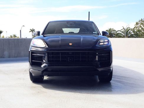 New 2026 Porsche Cayenne Coupe image 6