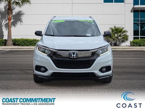 Used 2021 Honda HR-V Sport image 2