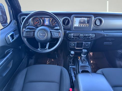 Used 2022 Jeep Gladiator Sport AWD/4WD image 5