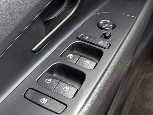 Certified 2025 Hyundai Elantra Sport FWD image 21