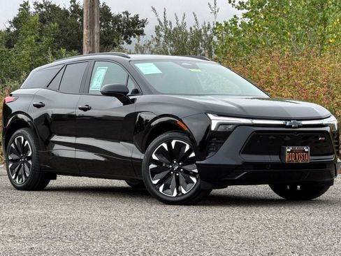 Used 2024 Chevrolet Blazer EV RS RWD image 2