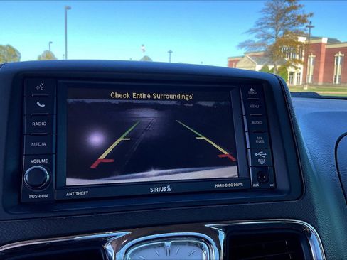 Used 2012 Chrysler Town & Country Touring w/ Entertainment Group #1 image 28