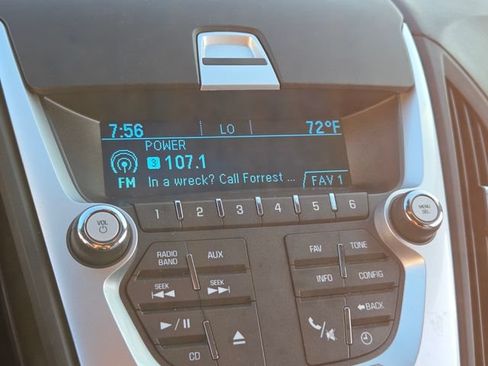 Used 2011 Chevrolet Equinox LTZ FWD image 20