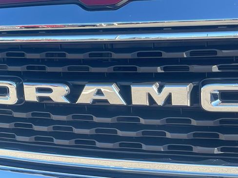 Used 2022 RAM 1500 Big Horn image 9