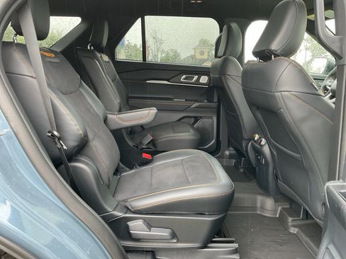 New 2026 Ford Explorer Tremor w/ Tremor Ultimate Package AWD/4WD image 17