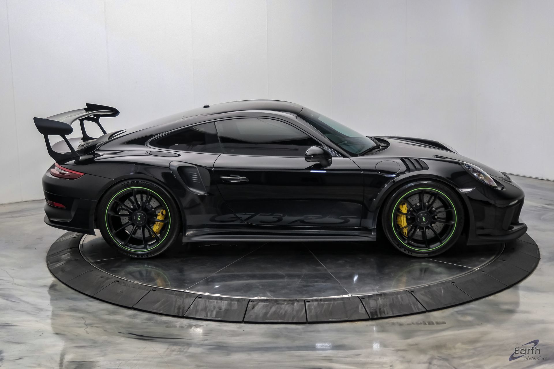 Used 2019 Porsche 911 GT3 RS RWD image 25