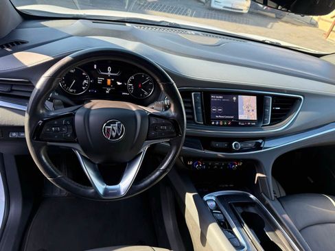 Used 2024 Buick Enclave Premium AWD/4WD image 27