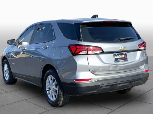 Used 2023 Chevrolet Equinox LS FWD image 12